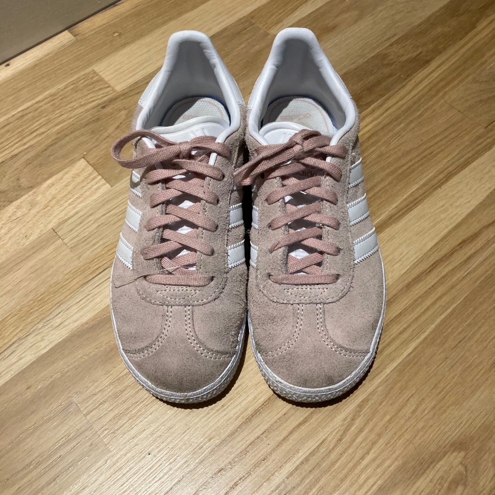 Adidas Gazelle size 3.  Pink